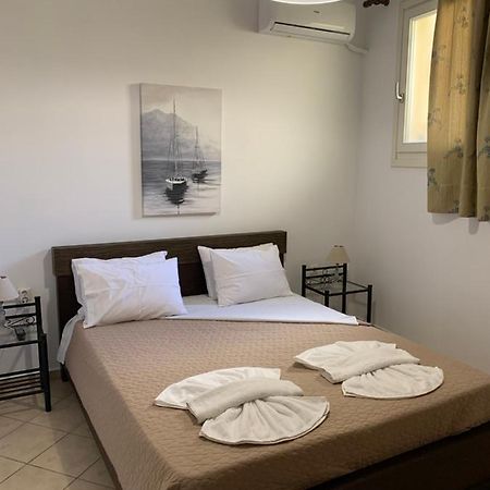 Little Yard Studios & Apartments #5 Budget Studio Naxos City Extérieur photo