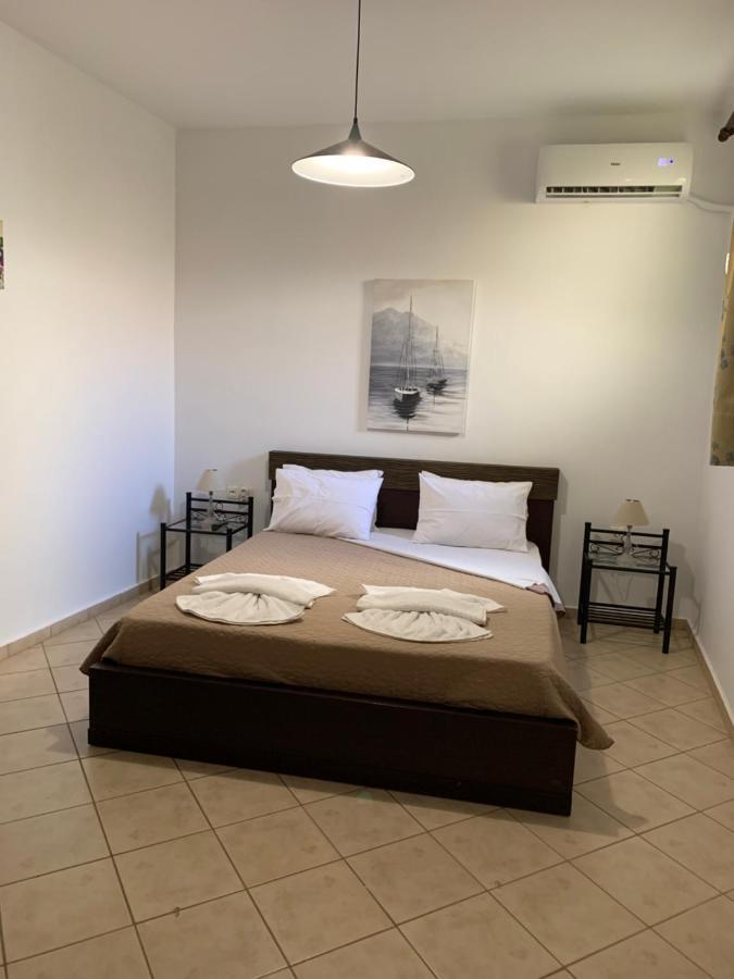 Little Yard Studios & Apartments #5 Budget Studio Naxos City Extérieur photo